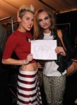 2013-02-13-NYFW-Marc-Jacobs-Collection-Backstage-002.jpg