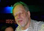 171002-stephen-paddock-las-vegas-mug-1036a5fd1caeb2509fc2a4[...].jpg