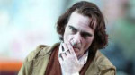 Joaquin-Phoenix-Transforms-Into-The-Joker-in-First-Footage-[...].jpg