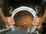 stargate-goatse-hands-ring-jack-1267060247e.jpg