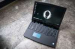 alienware-17-r5-open-100761756-large.jpg