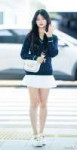 230921-NewJeans-Hanni-Incheon-International-Airport-documents-8(1).jpeg