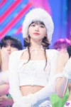 221113-LE-SSERAFIM-Chaewon-ANTIFRAGILE-at-Inkigayo-documents-9.jpeg