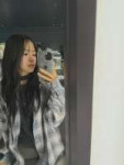 241102-minji-phoning-chat-photo-update-v0-g5z1vqvg7byd1.webp