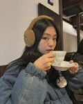 241111-jennie-instagram-update-v0-y9egf3kgnf0e1.webp