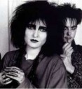 siouxsie-and-robert-smith.jpg