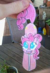 pinkie+piephototraditional+artsmilehappylooking+at+youopen+[...].jpg