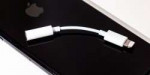 iPhone-7-headphone-jack-dongle.jpg