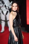 daisy-ridley-last-jedi-premiere-london-12-dec-17-101.jpg.jpg