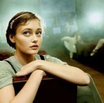 ella-purnell-photoshoot-for-teen-vogue-september-2016-issue[...].jpg