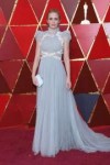 emily-blunt-oscars-2018-red-carpet-9.jpg