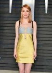 emma-stone-2018-vanity-fair-oscar-party-in-beverly-hills-2.jpg