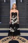 amanda-seyfried-at-2018-vanity-fair-oscar-party-in-beverly-[...].jpg