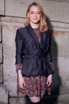 emma-stone-at-louis-vuitton-fashion-show-in-paris-03-06-201[...].jpg