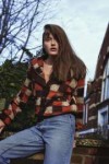 ella-purnell-es-magazine-april-2018-photos-0.jpg