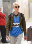 cara-delevingne-arrives-at-jfk-airport-in-nyc-04-21-2018-3.jpg