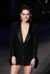 kristen-stewart-at-chanel-cruise-2018-2019-collection-launc[...].jpg