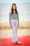 stacy-martin-roulez-jeunesse-photocall-at-cabourg-film-fest[...].jpg