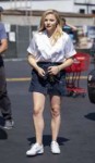 chloe-moretz-shopping-at-trader-joe-s-in-los-angeles-07-23-[...].jpg