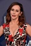 jennifer-love-hewitt-fox-summer-tca-2018-all-star-party-in-[...].jpg