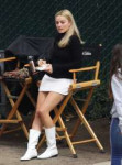 margot-robbie-once-upon-a-time-in-hollywood-set-10-14-2018-1.jpg