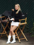 margot-robbie-once-upon-a-time-in-hollywood-set-10-14-2018-5.jpg