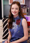 mackenzie-foy-young-hollywood-studio-10-17-2018-6.jpg