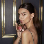 emily-ratajkowski-paco-rabannes-pure-xs-perfume-campaign-20[...].jpg