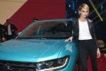 cara-delevingne-at-new-volkswagen-t-cross-premiere-in-amste[...].jpg