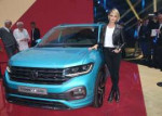 cara-delevingne-at-new-volkswagen-t-cross-premiere-in-amste[...].jpg