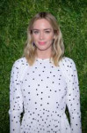 emily-blunt-2018-cfda-vogue-fashion-fund-awards-4.jpg