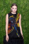 kristine-froseth-2018-cfda-vogue-fashion-fund-awards-5.jpg