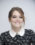 emma-stone-the-favourite-press-conference-in-la-10.jpg