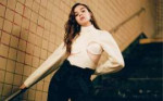 hailee-steinfeld-who-what-wear-uk-photoshoot-2018-0.jpg