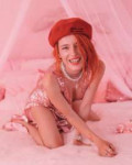 bella-thorne-personal-pics-12-11-2018-0.jpg