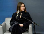 felicity-jones-at-siriusxm-entertainment-weekly-radio-spotl[...].jpg