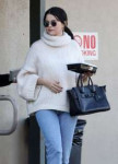 selena-gomez-street-style-12-31-2018-1.jpg