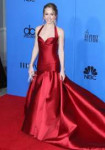 holly-taylor-2019-golden-globe-awards-red-carpet-4.jpg