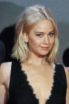 jennifer-lawrence-smirk.jpg