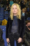 ellie-bamber-at-nba-london-game-2019-at-o2-arena-01-17-2019[...].jpg