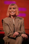 noomi-rapace-the-graham-norton-show-in-london-01-24-2019-4.jpg