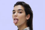 dua-bigger-head.png