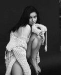 ariel-winter-schon-magazine-february-2019-5.jpg