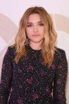 florence-pugh-at-chloe-show-as-part-of-the-paris-fashion-we[...].jpg