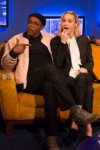 brie-larson-and-samuel-l.-jackson-at-jonathan-ross-show-in-[...].jpg