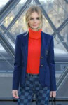 samara-weaving-louis-vuitton-fashion-show-in-paris-03-05-20[...].jpg