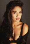 tia-carrere.jpg