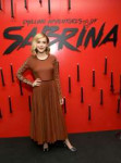 kiernan-shipka-netflix-s-the-chilling-adventures-of-sabrina[...].jpg