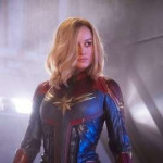 captain-marvel-brie-larson-stand-1551890095.jpg