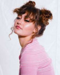 ella-purnell-in-wonderland-magazine-summer-2019-3.jpg